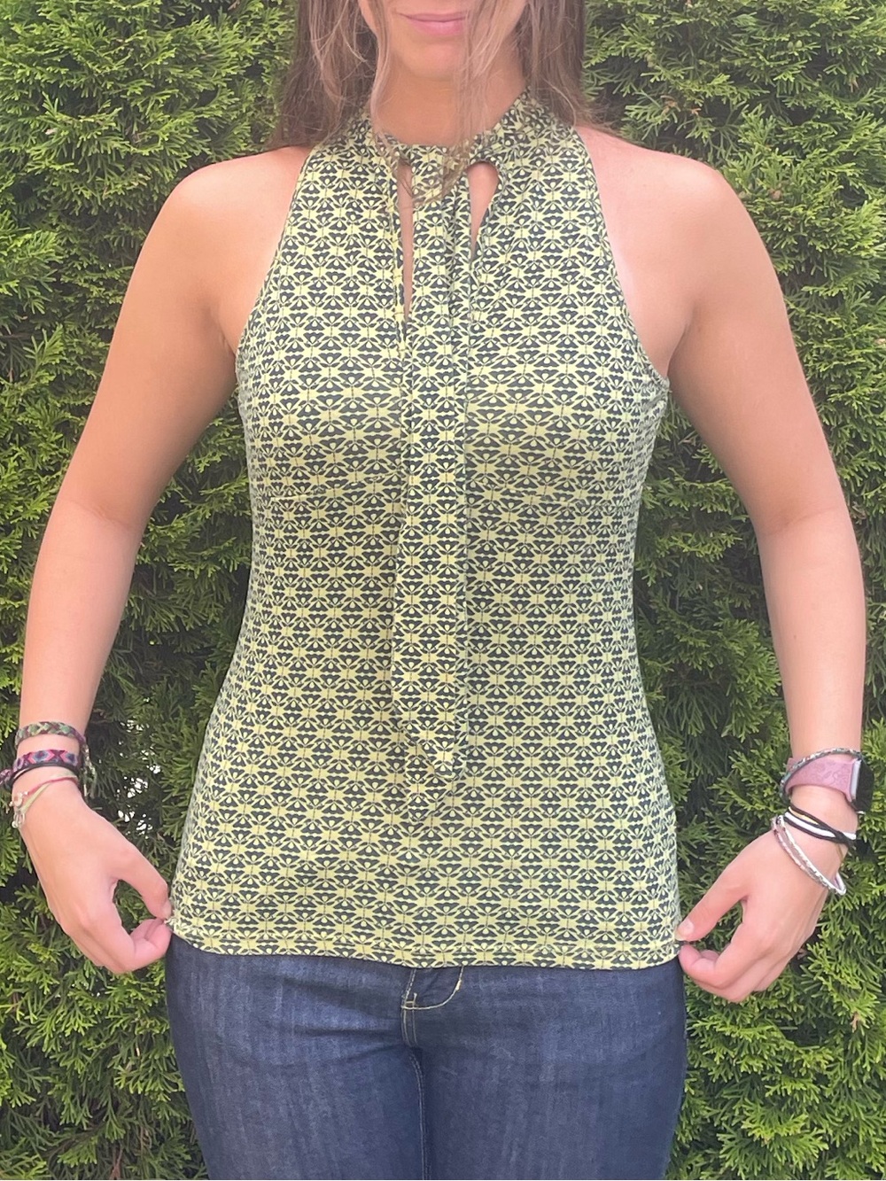 Smart Set— Green floral Tank Top with built in scarf